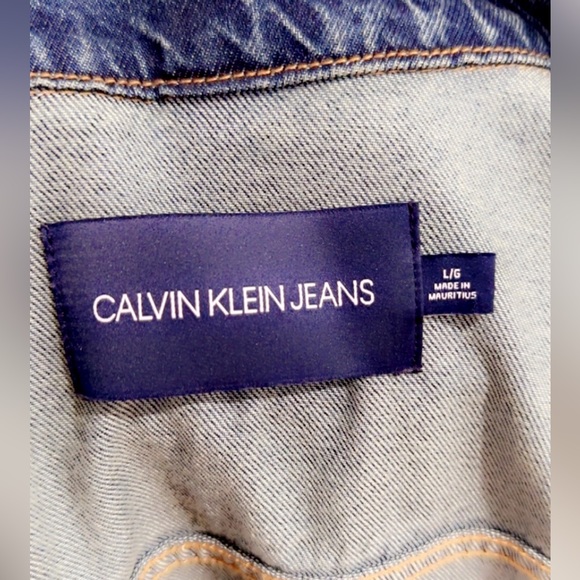 Calvin Klein Men’s Essential Denim Jacket - Large - Picture 3 of 4
